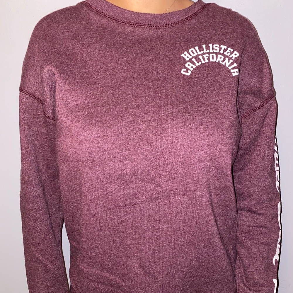 Hollister Crew Neck Sweatshirt